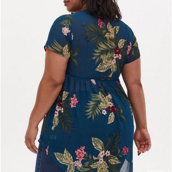 TORRID • Women’s Babydoll Chiffon Button Front Tunic Top Floral Print Size 4X - Picture 2 of 7